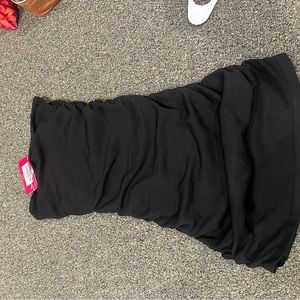 Beginning boutique little black dress